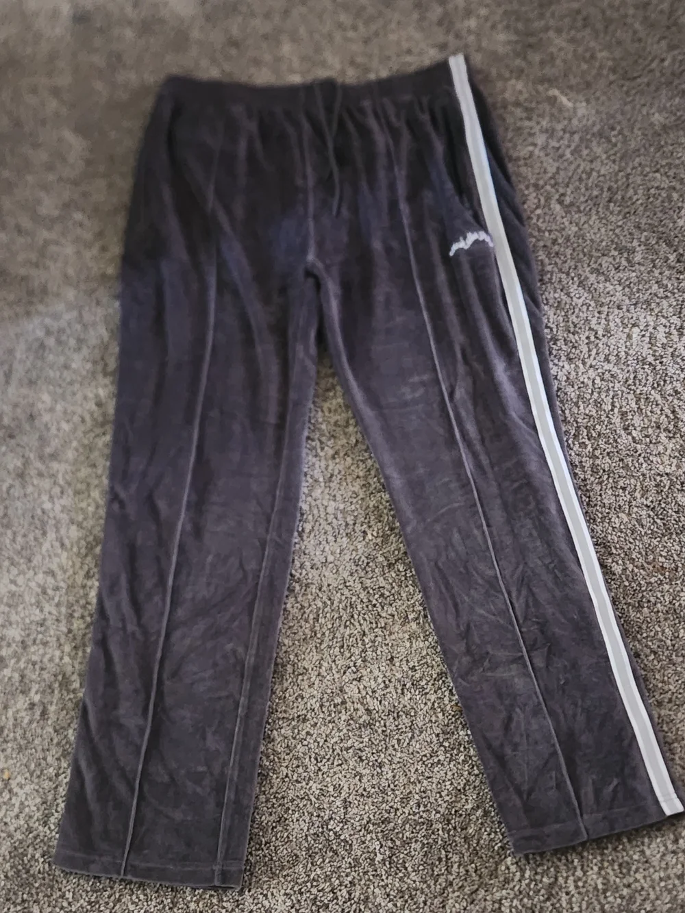 N/A comfortable gray